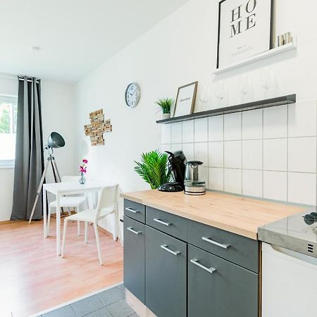 Helles Apartment In Top-Lage Mit Parkplatz Magdeburg Exterior photo