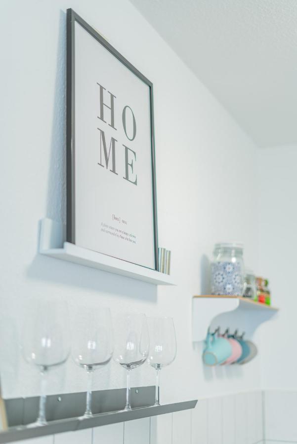 Helles Apartment In Top-Lage Mit Parkplatz Magdeburg Exterior photo
